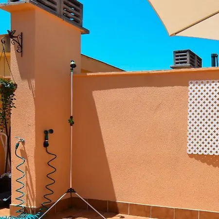 Letmalaga Center Торремолінос