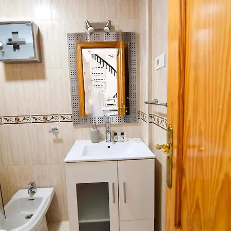 Letmalaga Center Apartment